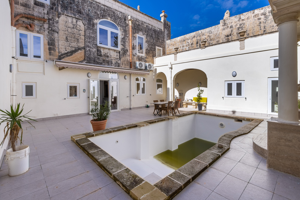 Naxxar Converted Town House's Image 6