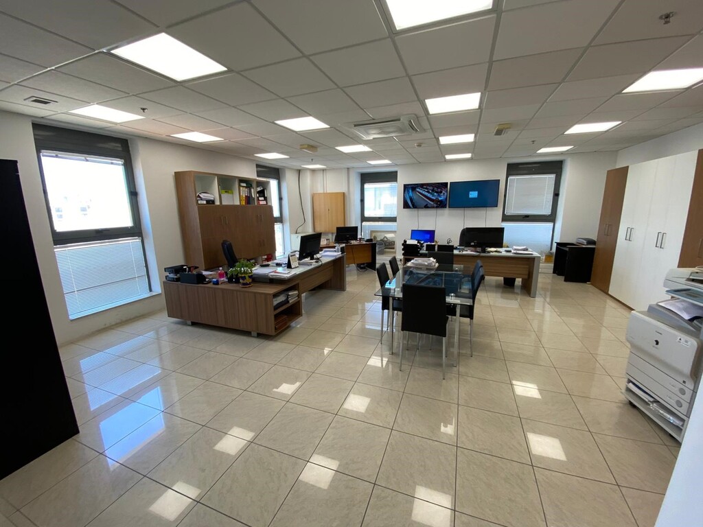 Portomaso Finished Office's Image 2