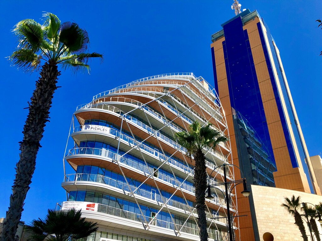 Portomaso Tower
