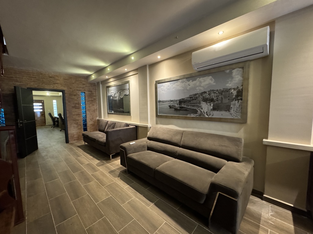 St Julians Furnished Office's Image 3