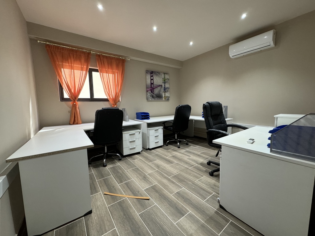 St Julians Furnished Office's Image 4