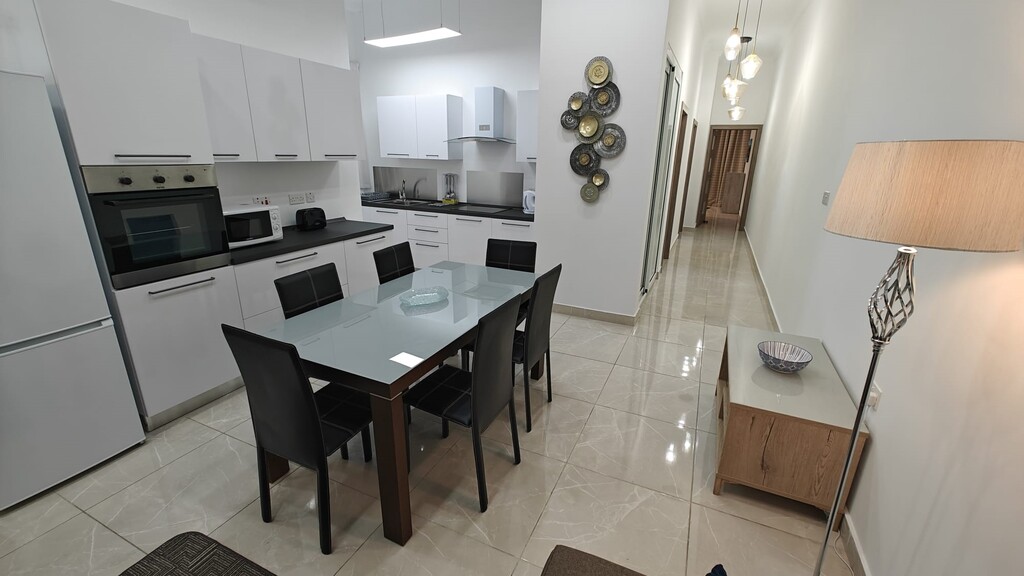 Sliema_apartment_to_let-12