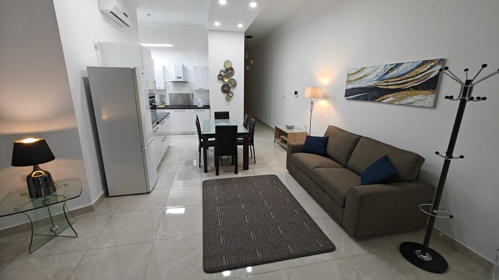 Sliema_apartment_to_let-13