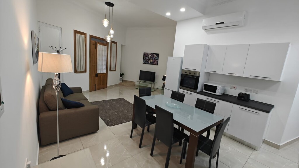 Sliema_apartment_to_let-14