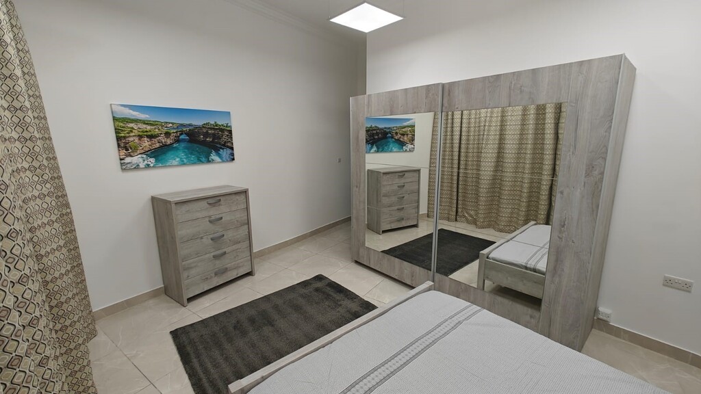 Sliema Furnished Apartment's Image 6