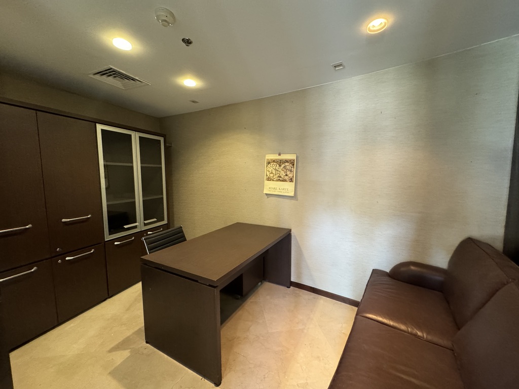 Portomaso Finished Office's Image 2