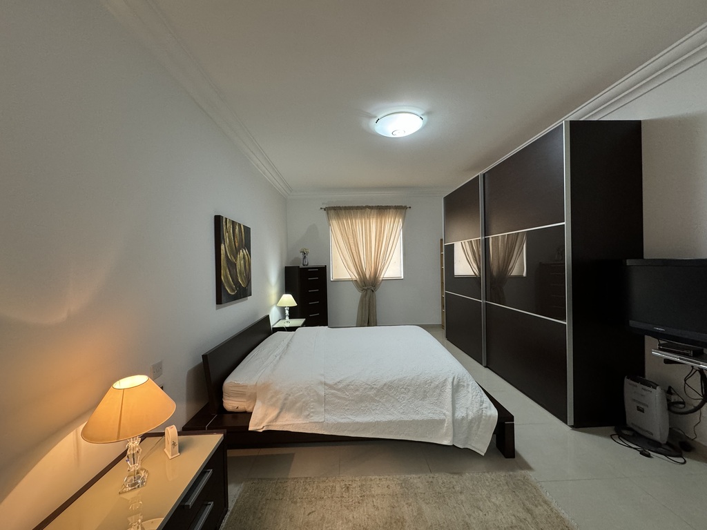 Sliema Furnished Apartment's Image 5