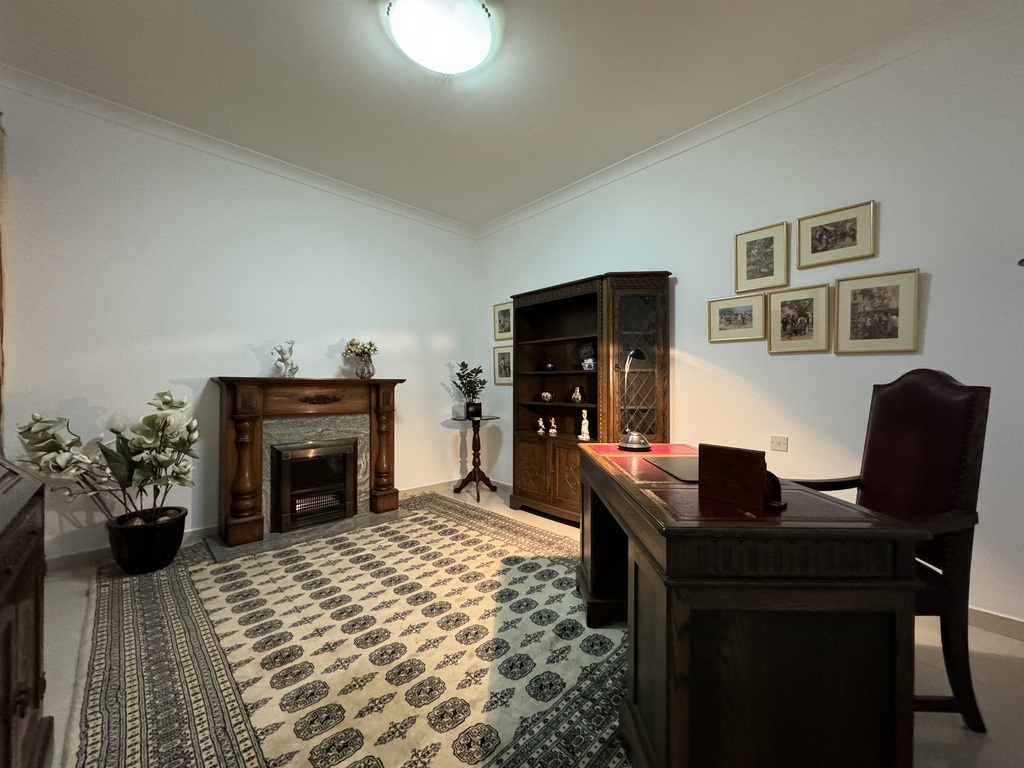 Sliema Furnished Apartment's Image 4