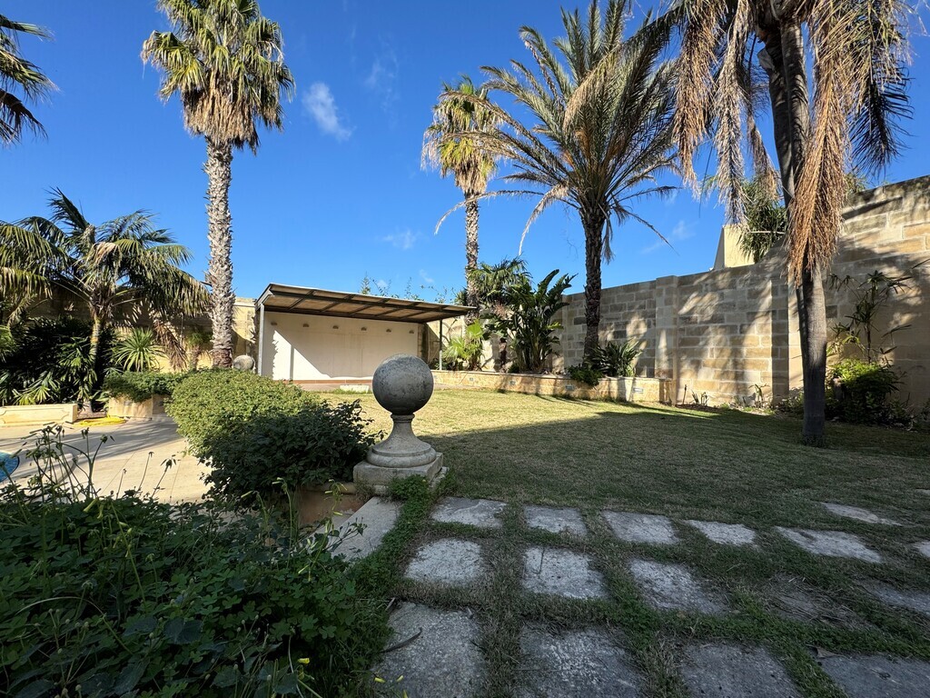 San Pawl tat-Targa_villa_to_let-luxury_property-oyster_christie's