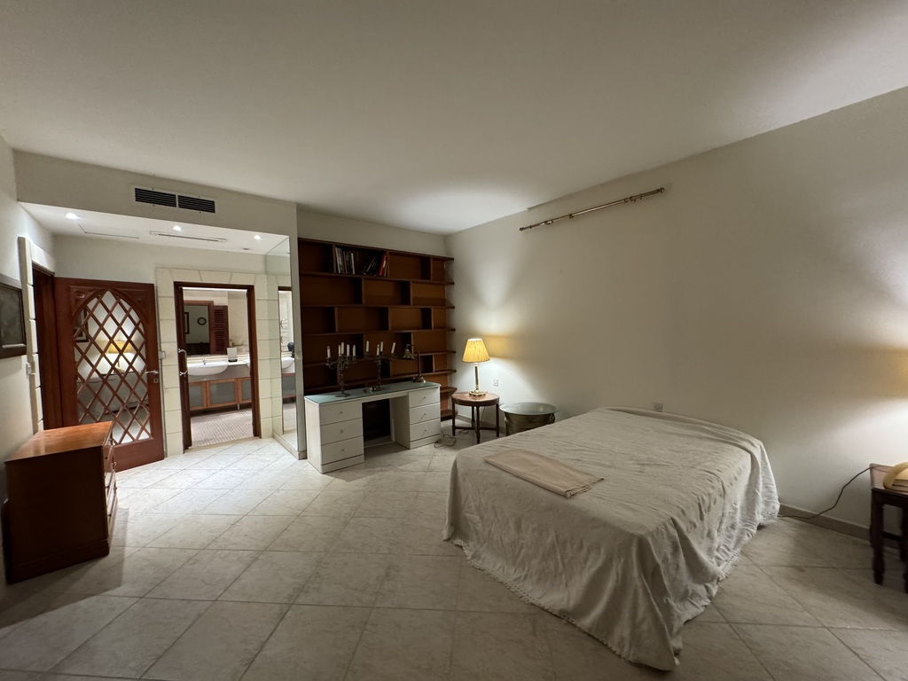 Portomaso Marina Seaview Apartment's Image 5