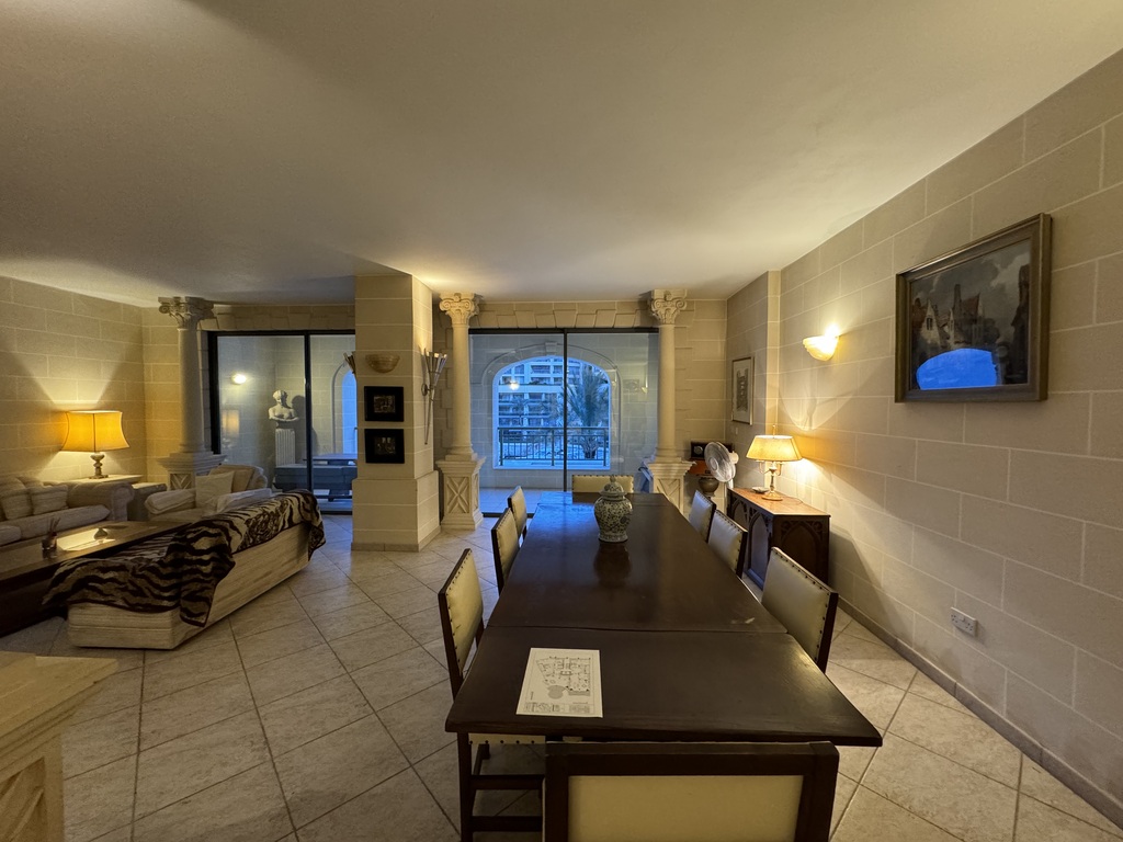 Portomaso Marina Seaview Apartment's Image 4