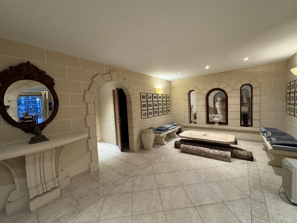 Portomaso-apartment_for_sale-holiday_home-oyster_christie's