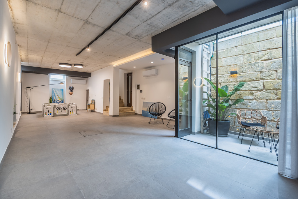 Sliema Furnished Town House's Image 7