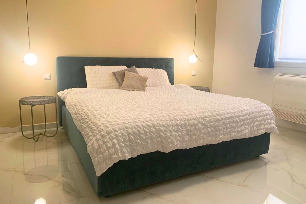 Sliema Seafront Apartment's Image 9