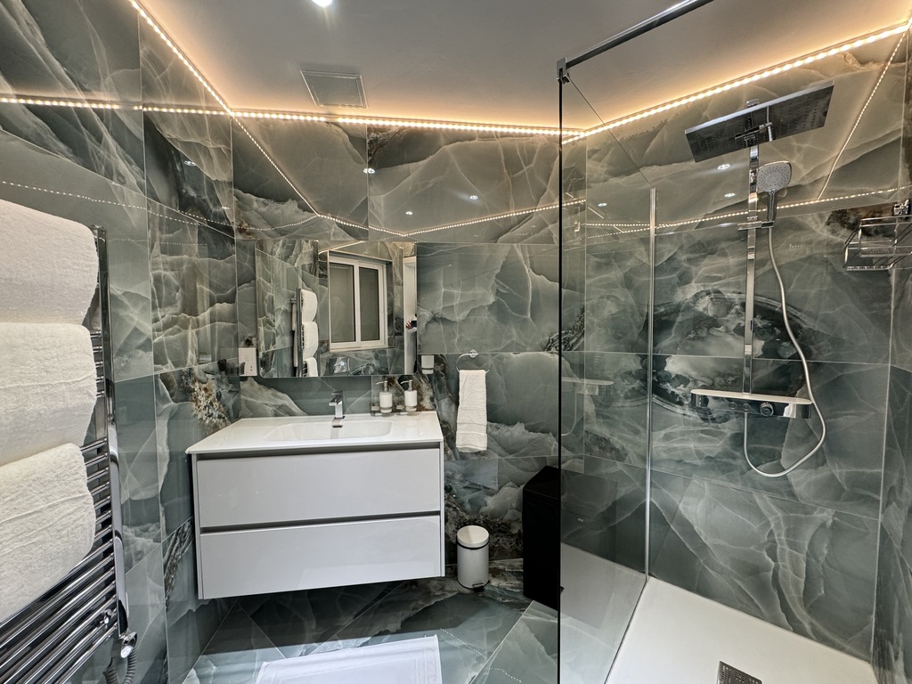 St Julians Furnished Apartment's Image 10