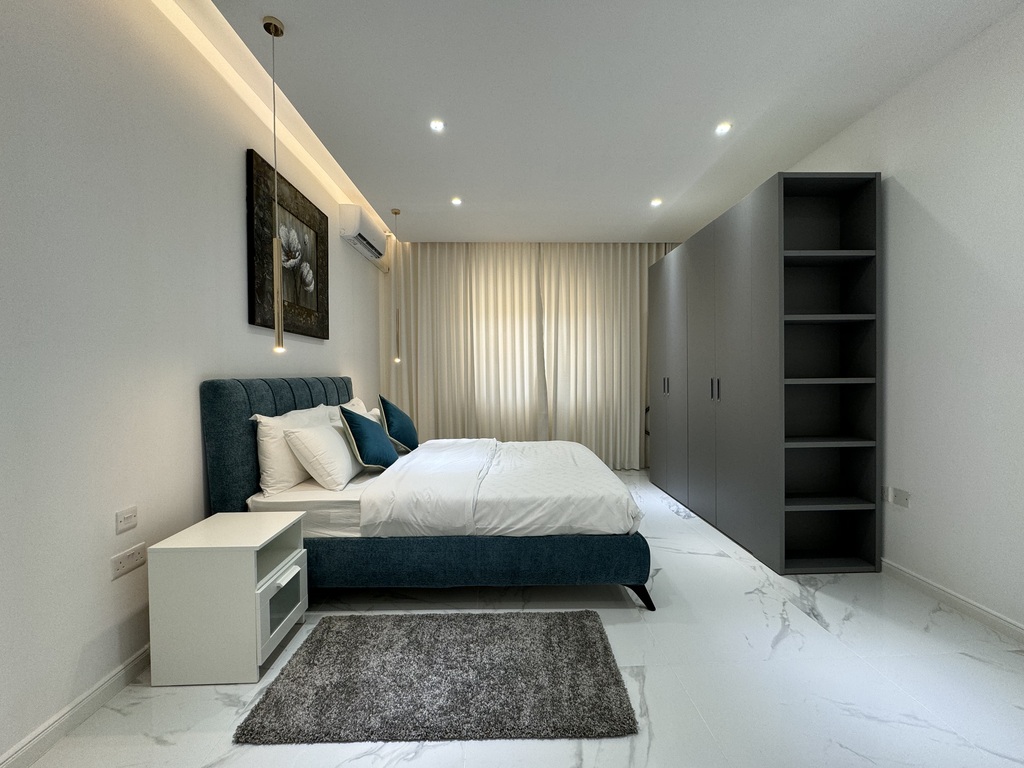 St Julians Furnished Apartment's Image 6