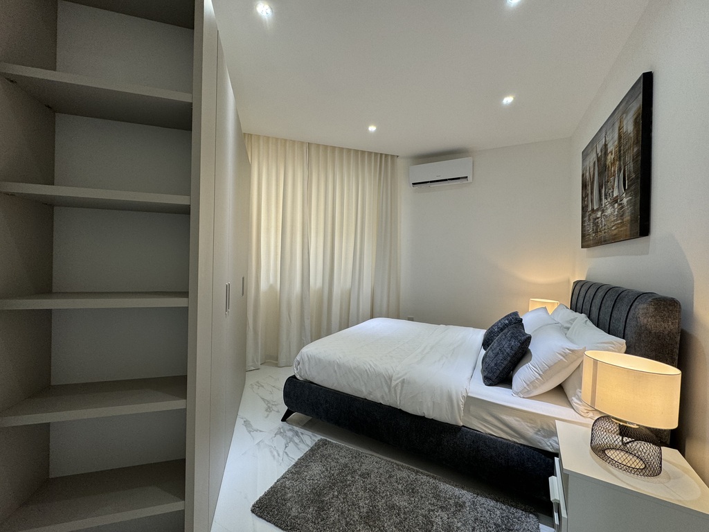 St Julians Furnished Apartment's Image 8