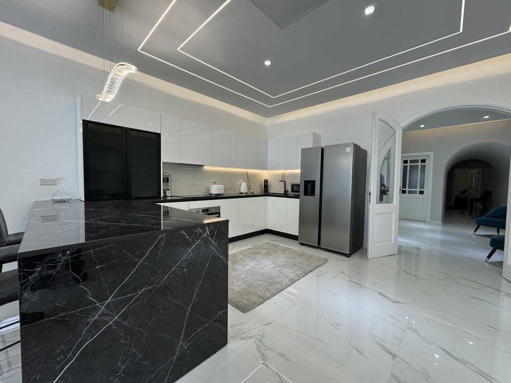 St.Julians_apartment_for_sale-sunny_climate-oyster_christie's