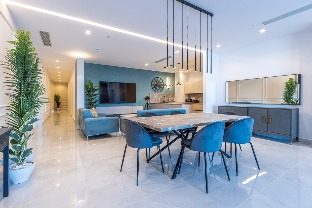 Sliema Seafront Apartment's Image 4