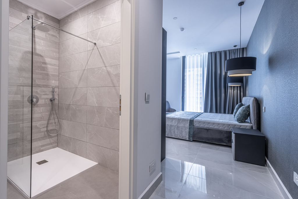 Sliema Seafront Apartment's Image 15