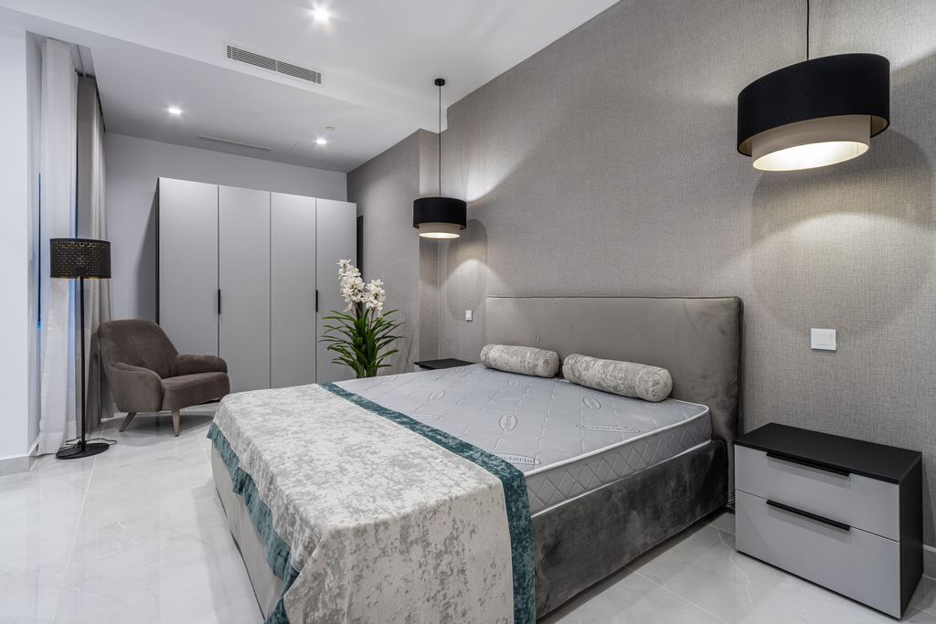 Sliema Seafront Apartment's Image 9