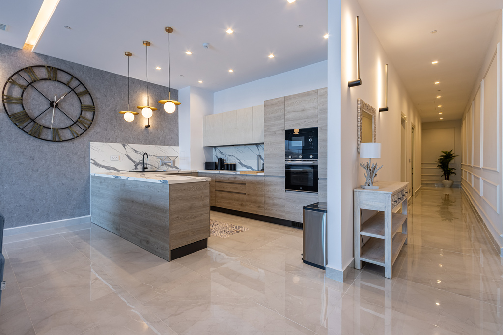 Sliema Seafront Apartment's Image 7