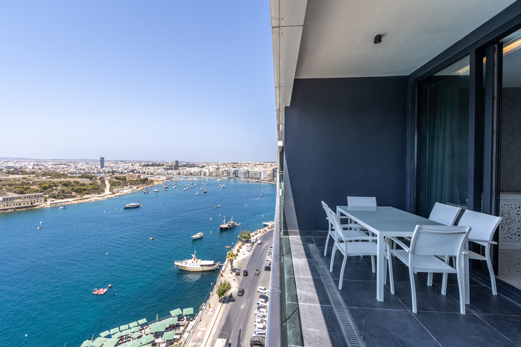 sliema-apartment-to-let-3-bedroom-christies-malta