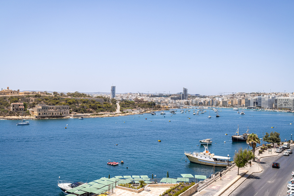 sliema-apartment-to-let-4-bedroom-christies-malta