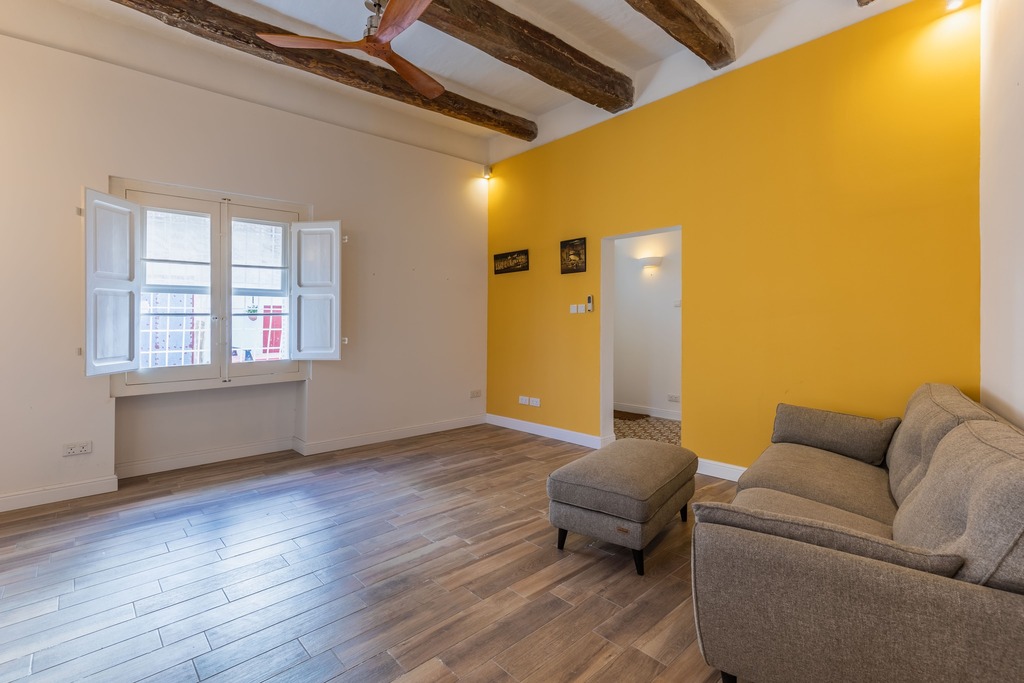 Birkirkara Furnished Town House's Image 5