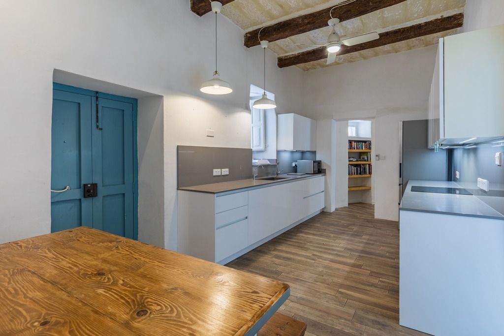 Birkirkara Furnished Town House's Image 9