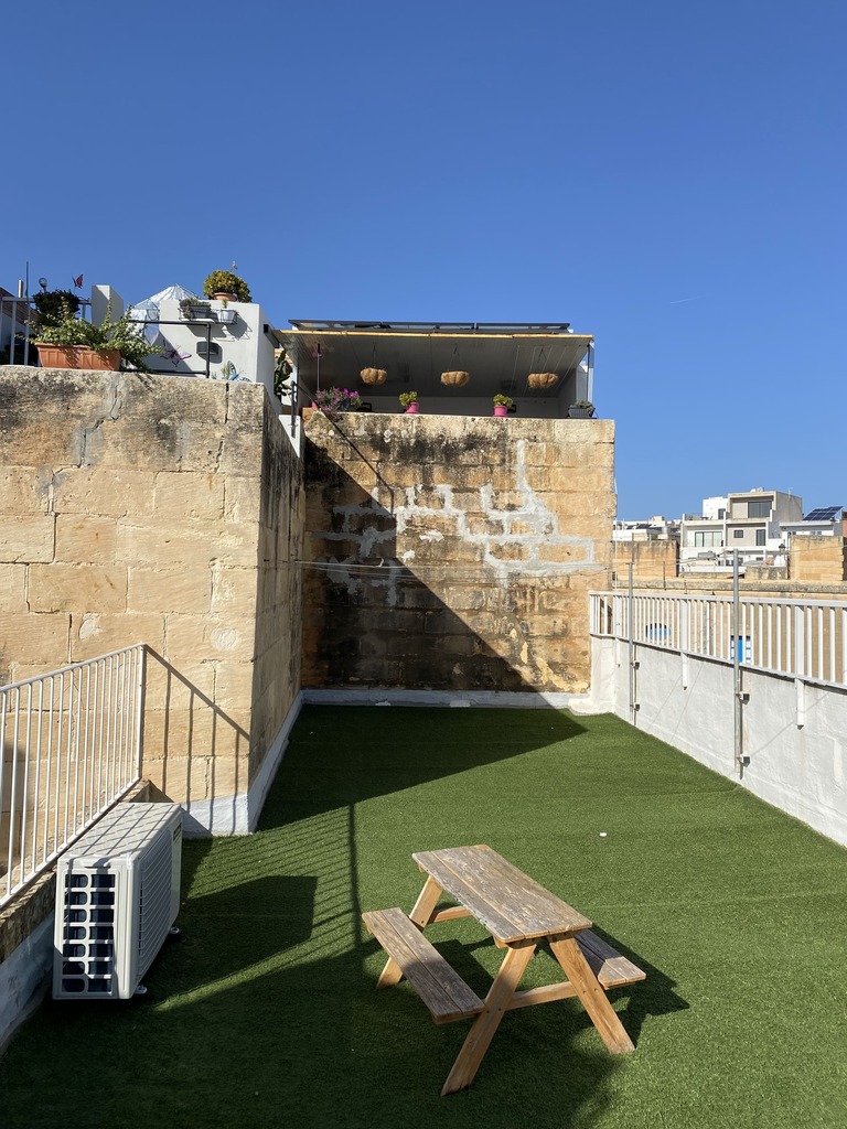 Birkirkara Furnished Town House's Image 21