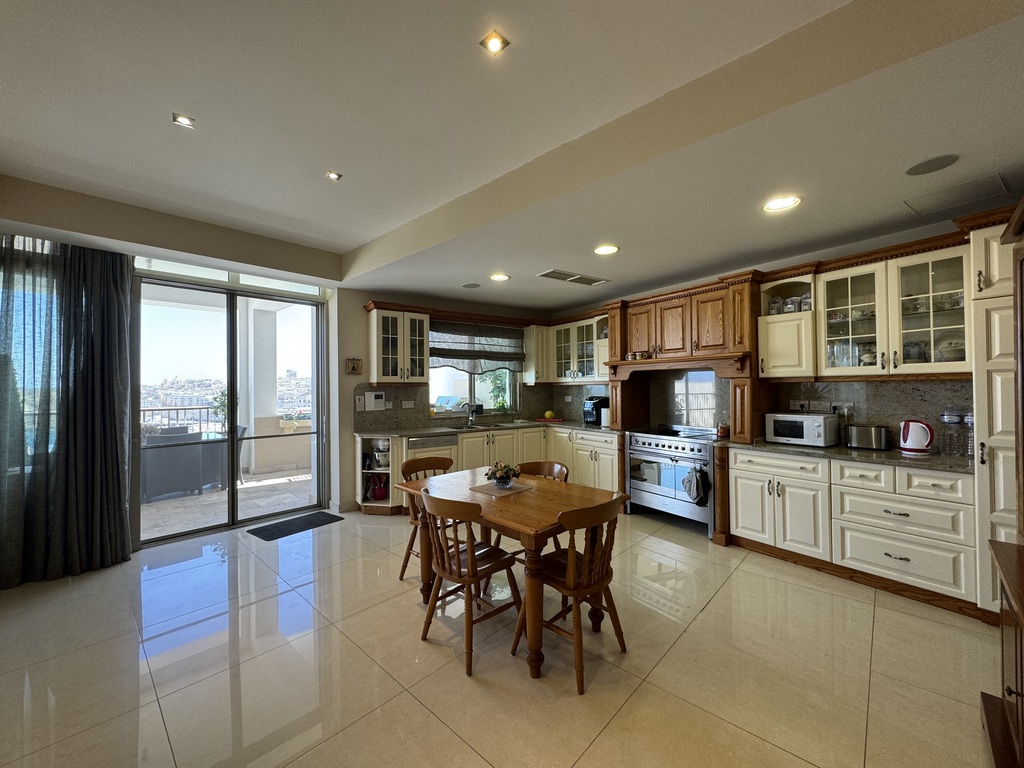 Tigne Point Furnished Apartment's Image 10