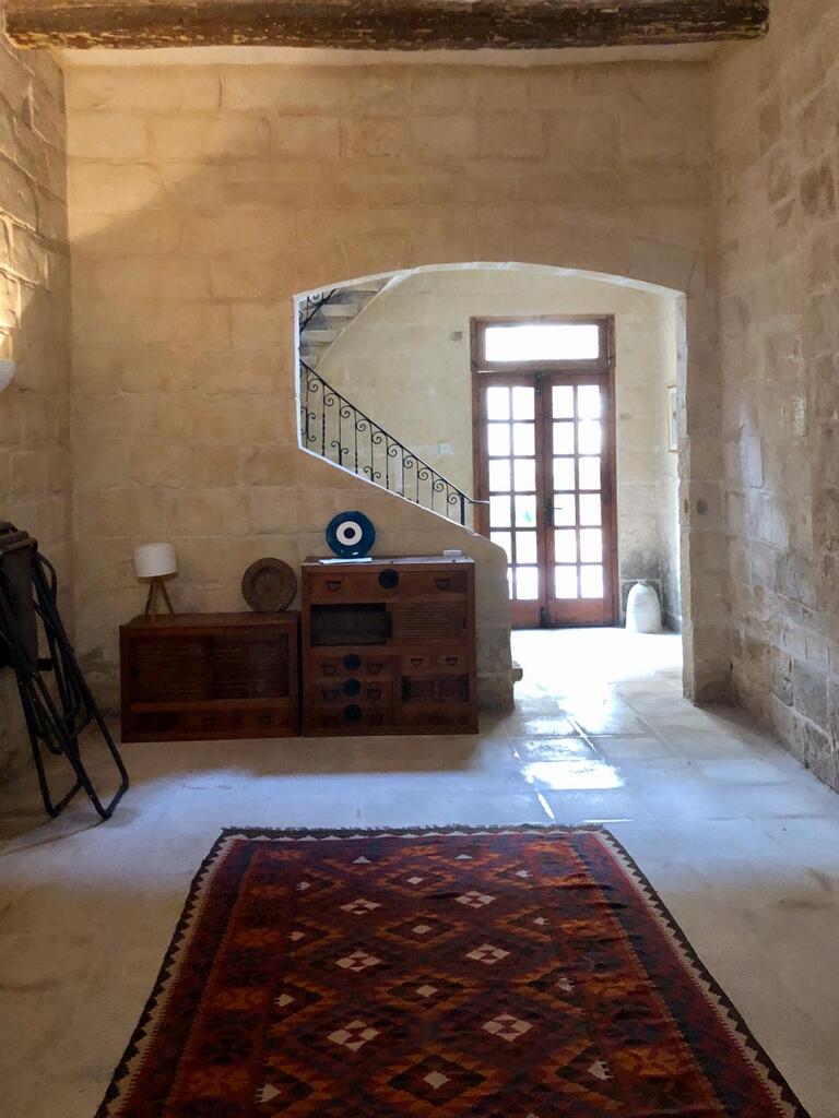 Attard-house-of-character-to-let-5