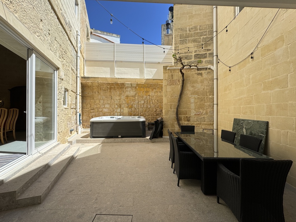 Gharghur Furnished Town House's Image 5
