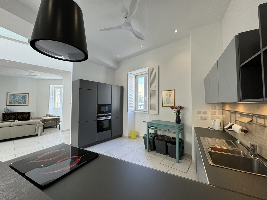 Gharghur_townhouse_to_let-16