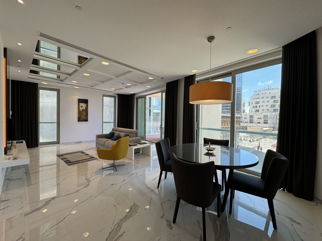 Tigne_point_apartment_for_sale-apartment_with_terrace-oyster_christie's