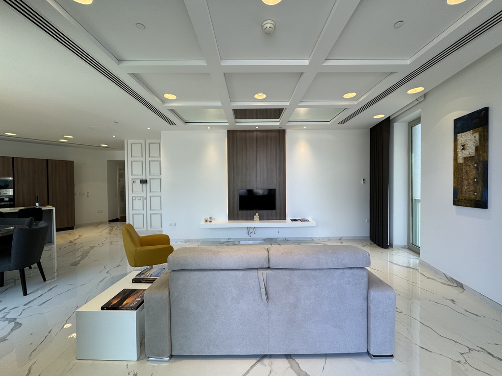 Tigne_point_apartment_for_sale-sunny_climate-oyster_christie's