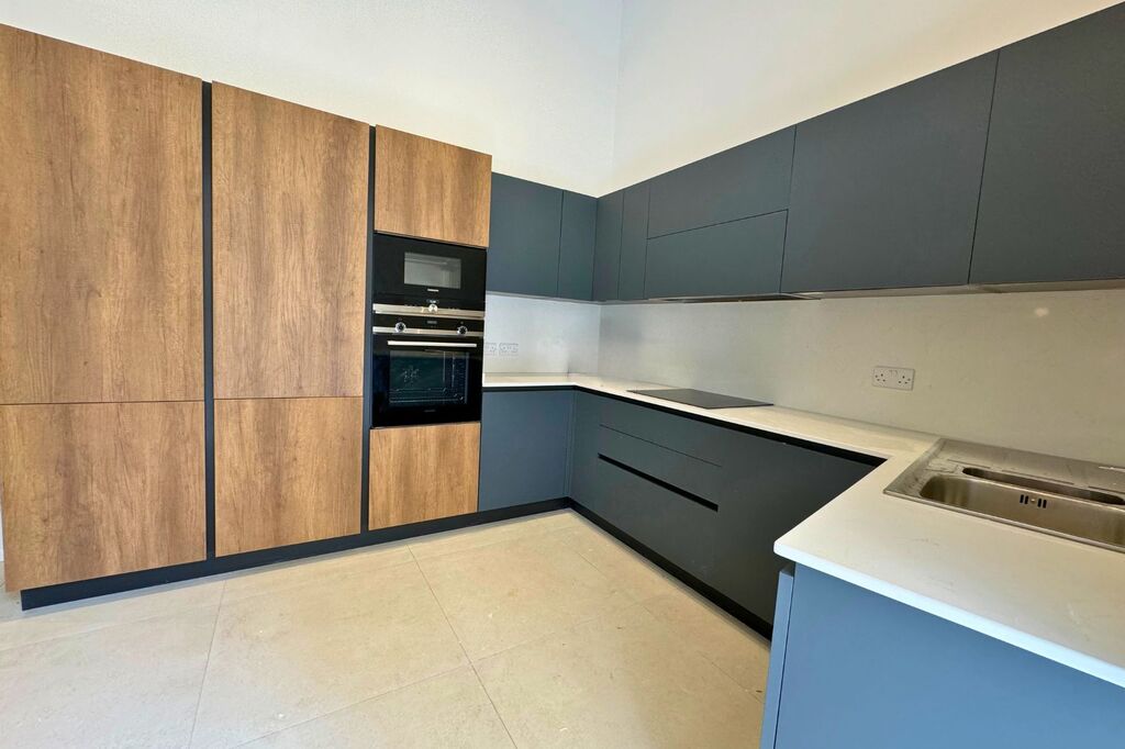 Apartment_to_Let_Sliema_Oyster_Christies