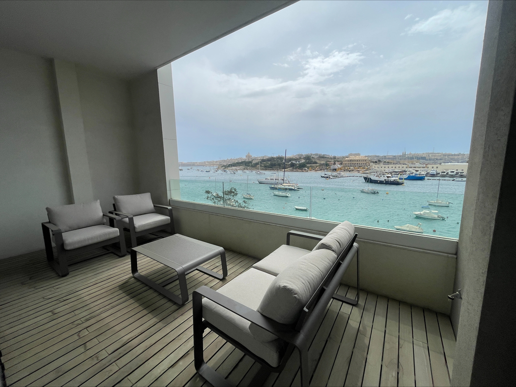 Sliema_apartment_to_let-sea_view_property-oyster_christie's