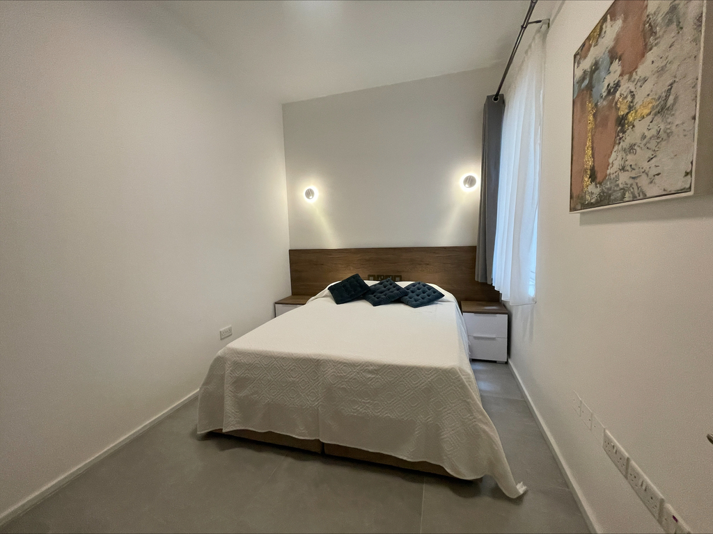 Sliema Seafront Apartment's Image 3