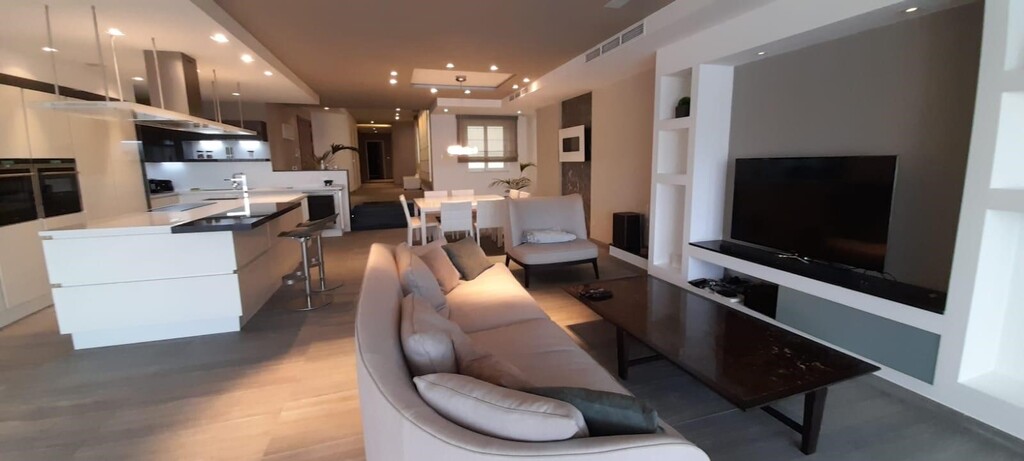 Ta' Xbiex Seafront Apartment's Image 4