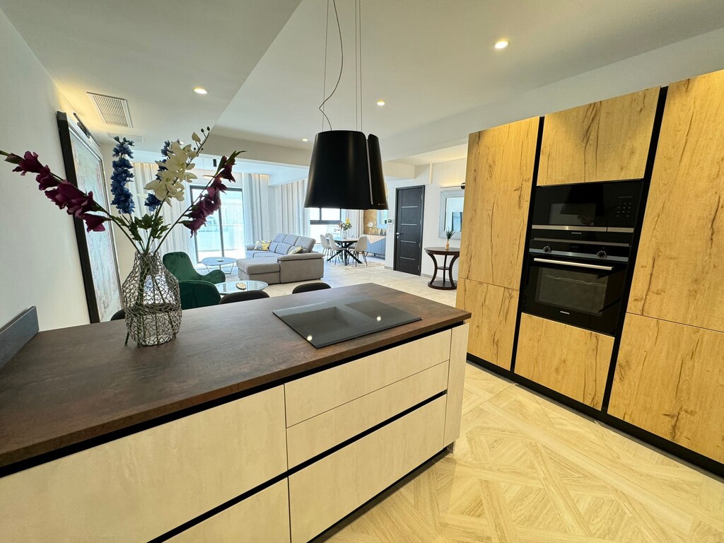 Sliema Furnished Apartment's Image 10