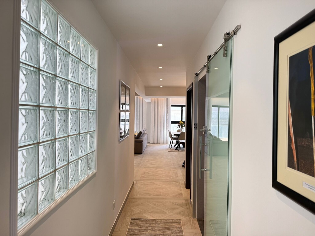 Sliema Furnished Apartment's Image 12