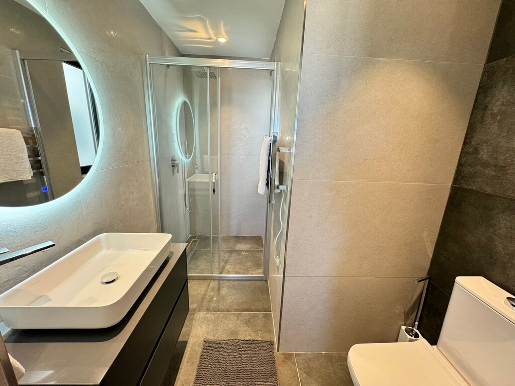 Sliema Furnished Apartment's Image 19