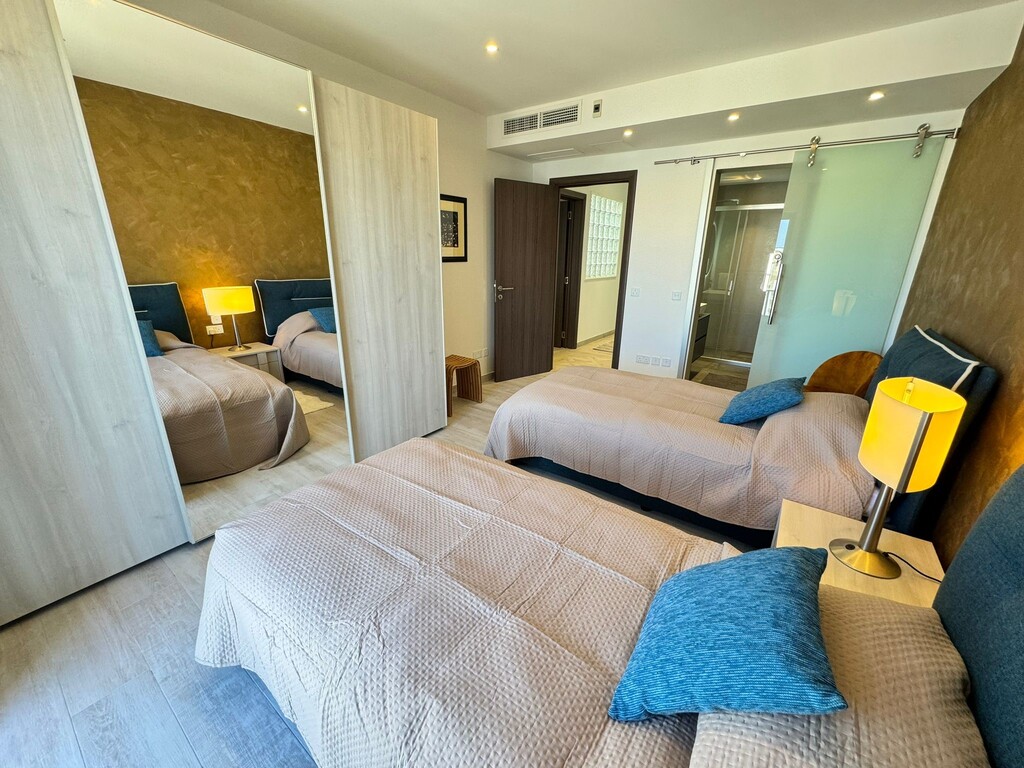 Sliema Furnished Apartment's Image 16