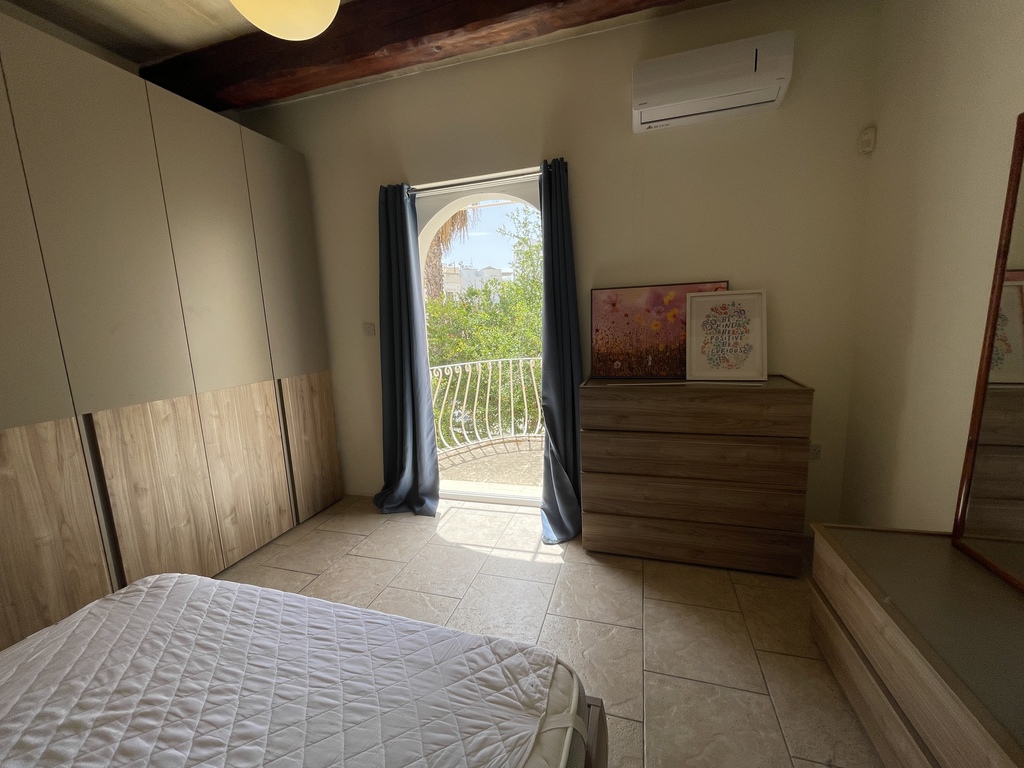 Mosta Furnished House of Character's Image 8