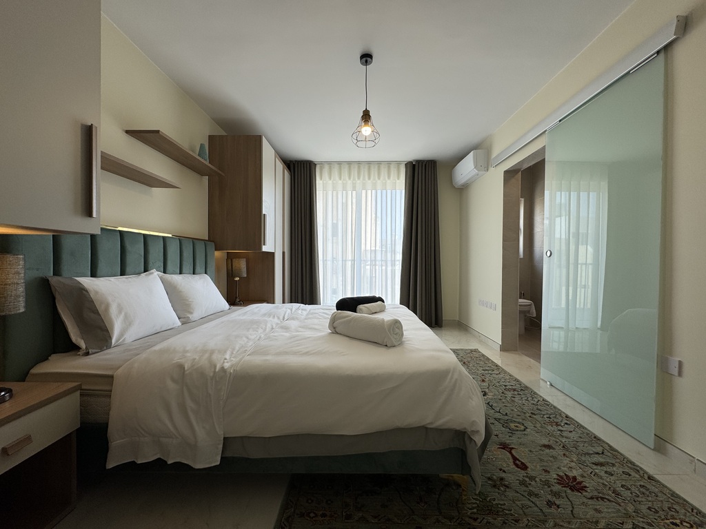 Sliema Furnished Apartment's Image 5