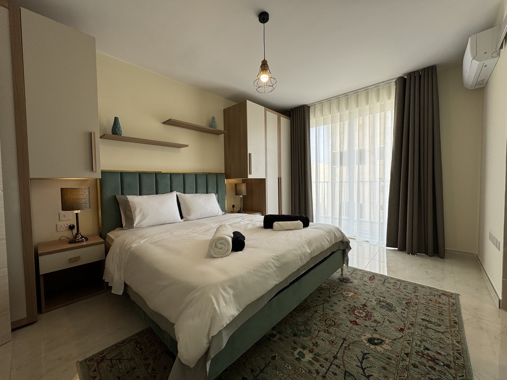 Sliema Furnished Apartment's Image 4