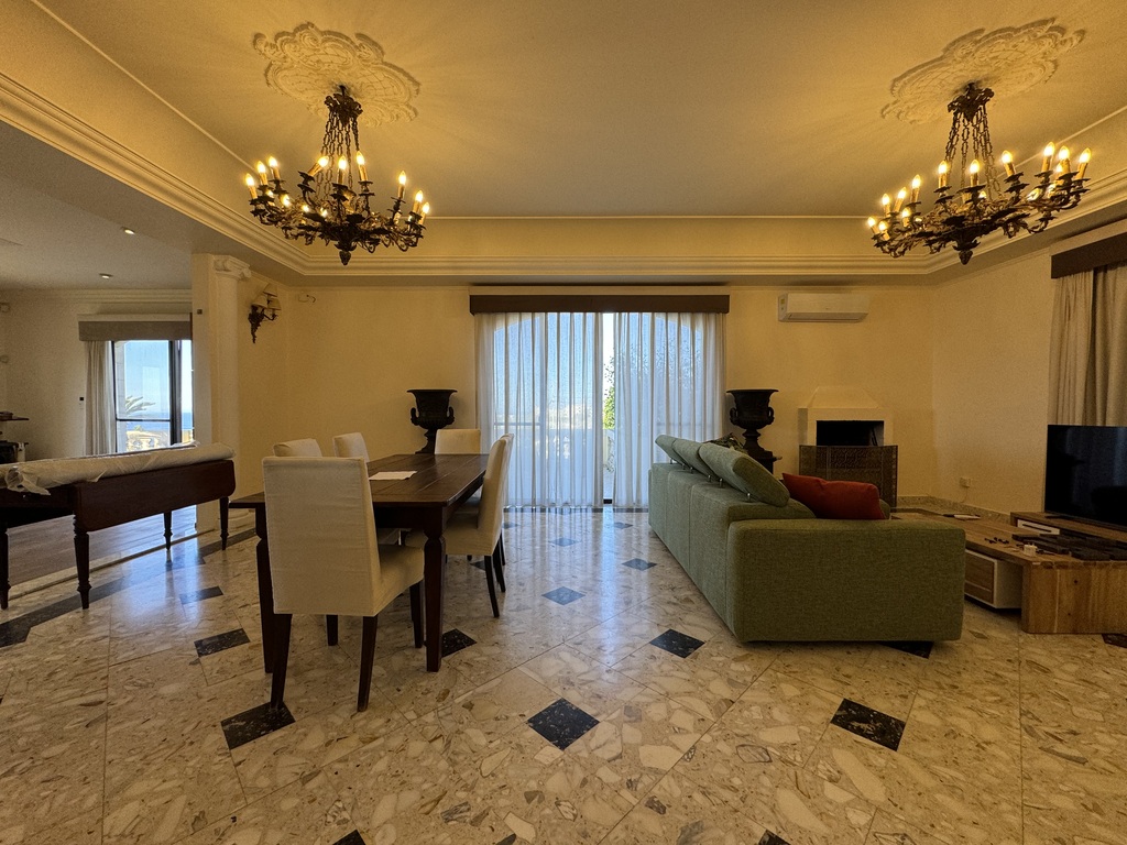Madliena_villa_to_let-cultural_events-oyster_christie's