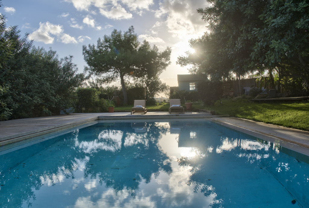 Gharghur_house_of_character_for_sale-safe_area-oyster_christie's